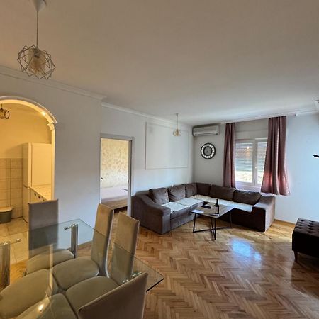Long Royal Podgorica Exterior foto