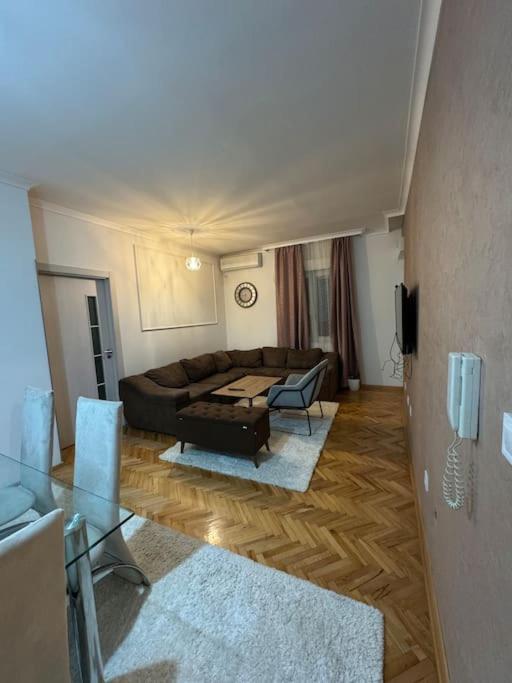 Long Royal Podgorica Exterior foto